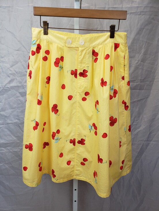 Modcloth Dresses & Skirts - ModCloth Yellow Cherry Print Midi Skirt with Pockets Size Large